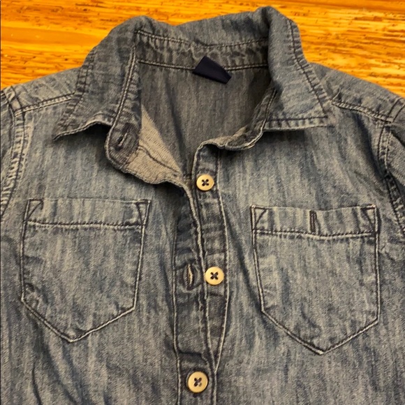 Girls Gap Denim Shirt - Picture 3 of 3